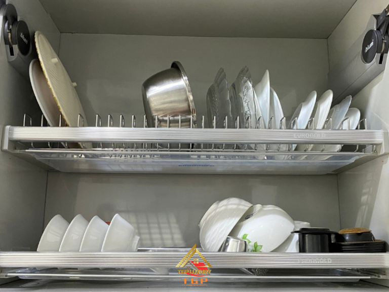 Tủ bếp thùng inox sơn tĩnh điện cánh Acrylic (7)