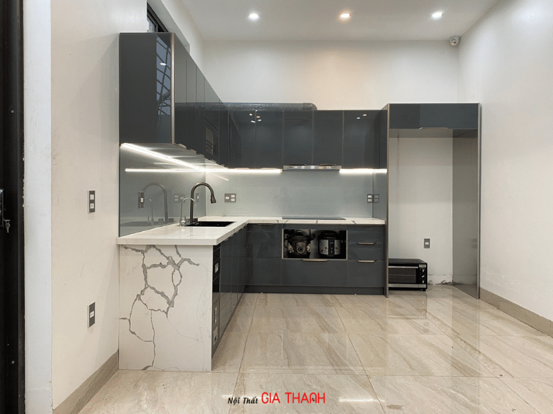 tu-bep-inox-canh-kinh-nha-chi-bich-bac-ninh (2)
