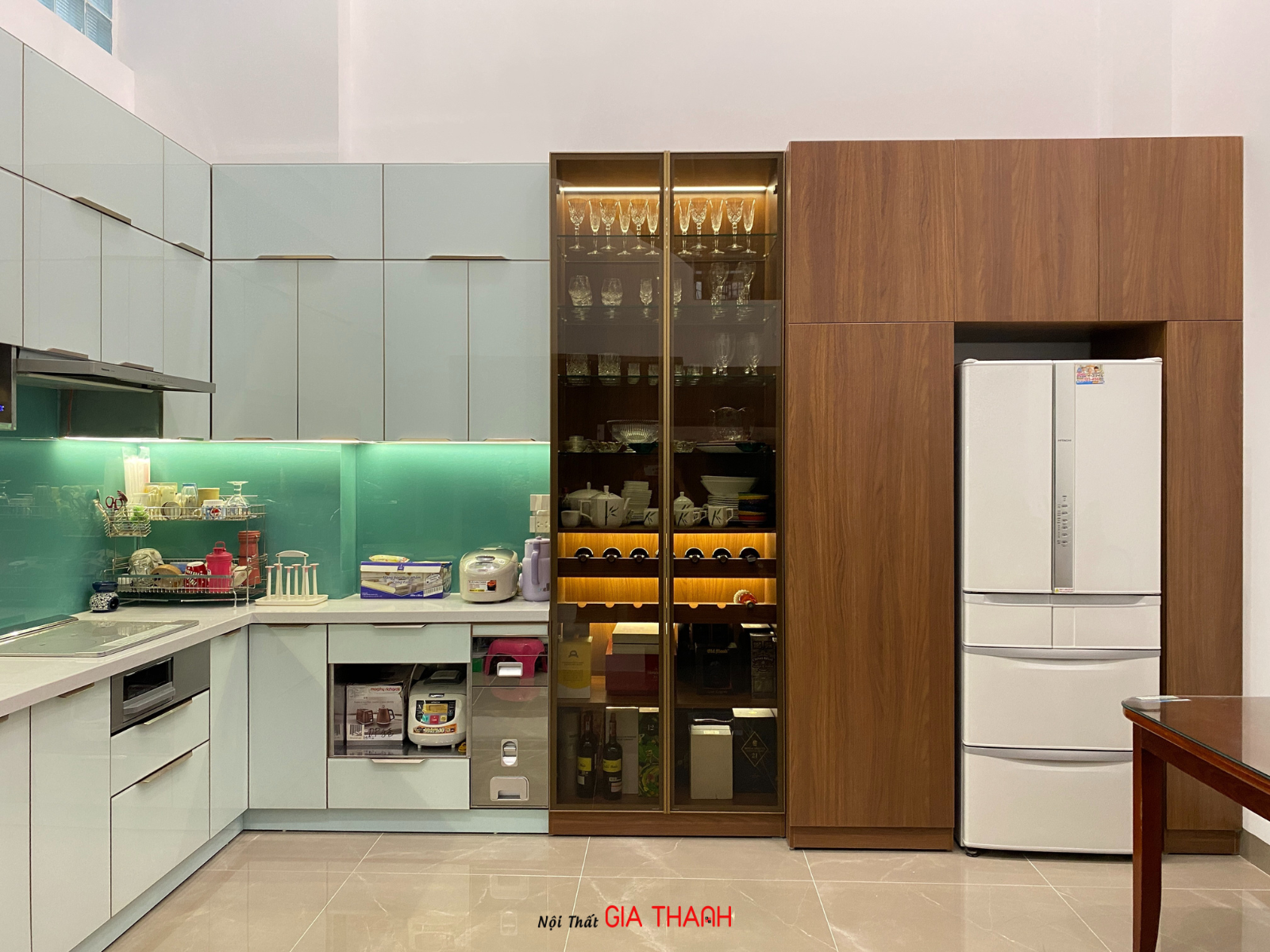 Tủ bếp inox cánh kính cường lực màu xanh tuyệt đẹp 23 tu-bep-inox-canh-kinh-nha-chi-phuong-ngoc-khanh-ba-dinh-ha-noi (5)